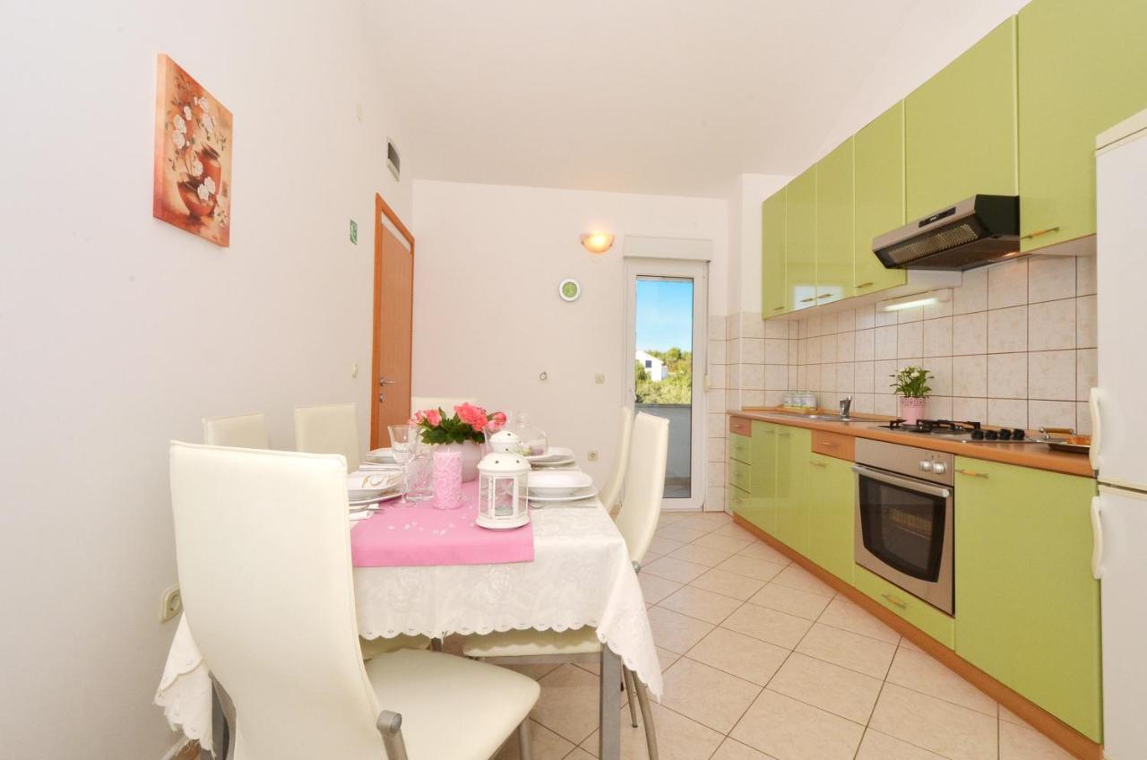 Apartmani Basic Rogoznica Rogoznica  Eksteriør billede