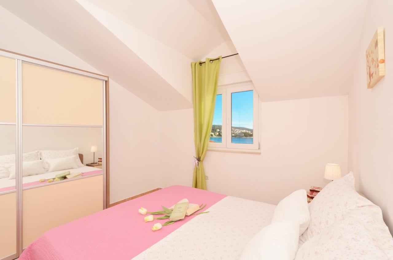 Apartmani Basic Rogoznica Rogoznica  Eksteriør billede