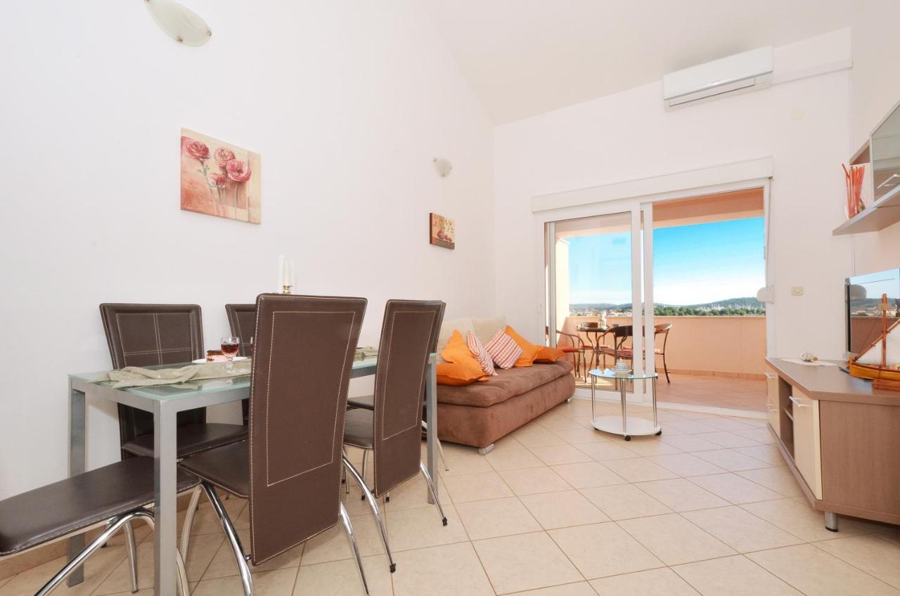 Apartmani Basic Rogoznica Rogoznica  Eksteriør billede